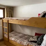 アパート 1850 *